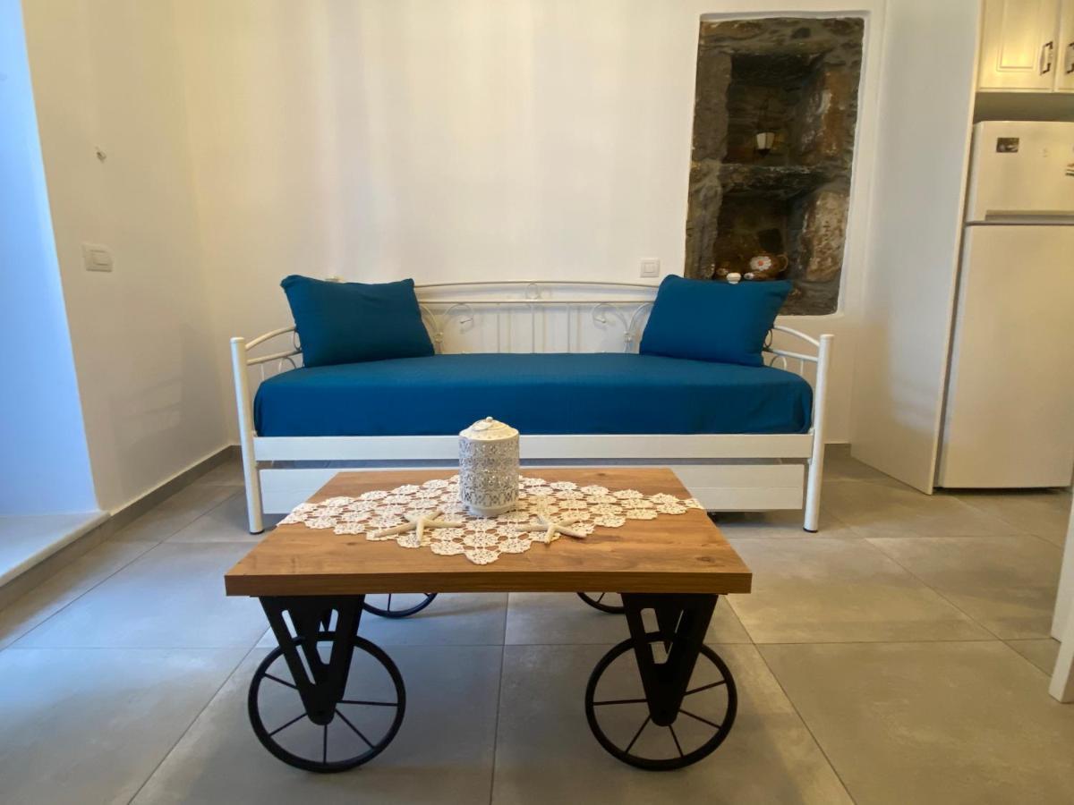 Ferienwohnung Bianco Blue Tínos Exterior foto